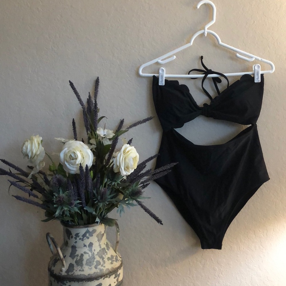 Black Scalloped Swimsuit